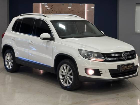 VOLKSWAGEN TIGUAN 2.0 TSI 16V TURBO GASOLINA 4P TIPTRONIC VOLKSWAGEN TIGUAN 2.0 TSI 16V TURBO GASOLINA 4P TIPTRONIC